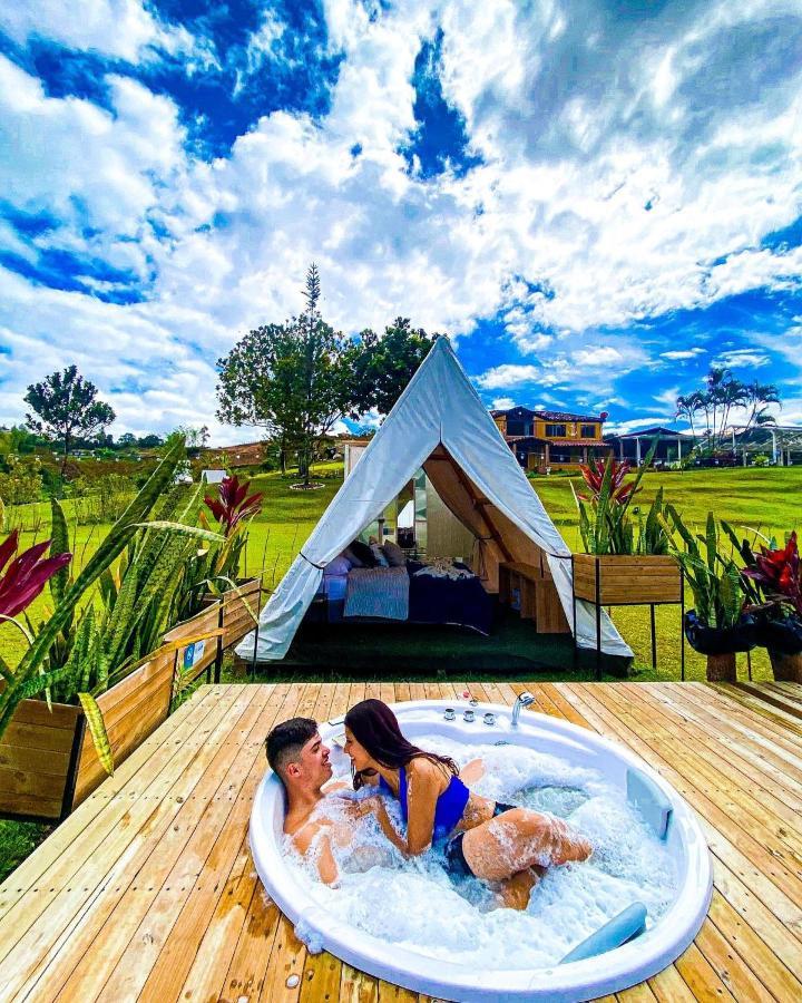 Aw Guatape Glamping Resort ภายนอก รูปภาพ