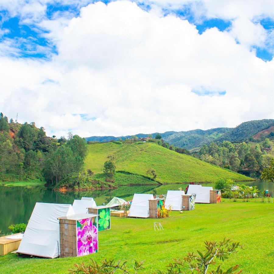 Aw Guatape Glamping Resort ภายนอก รูปภาพ