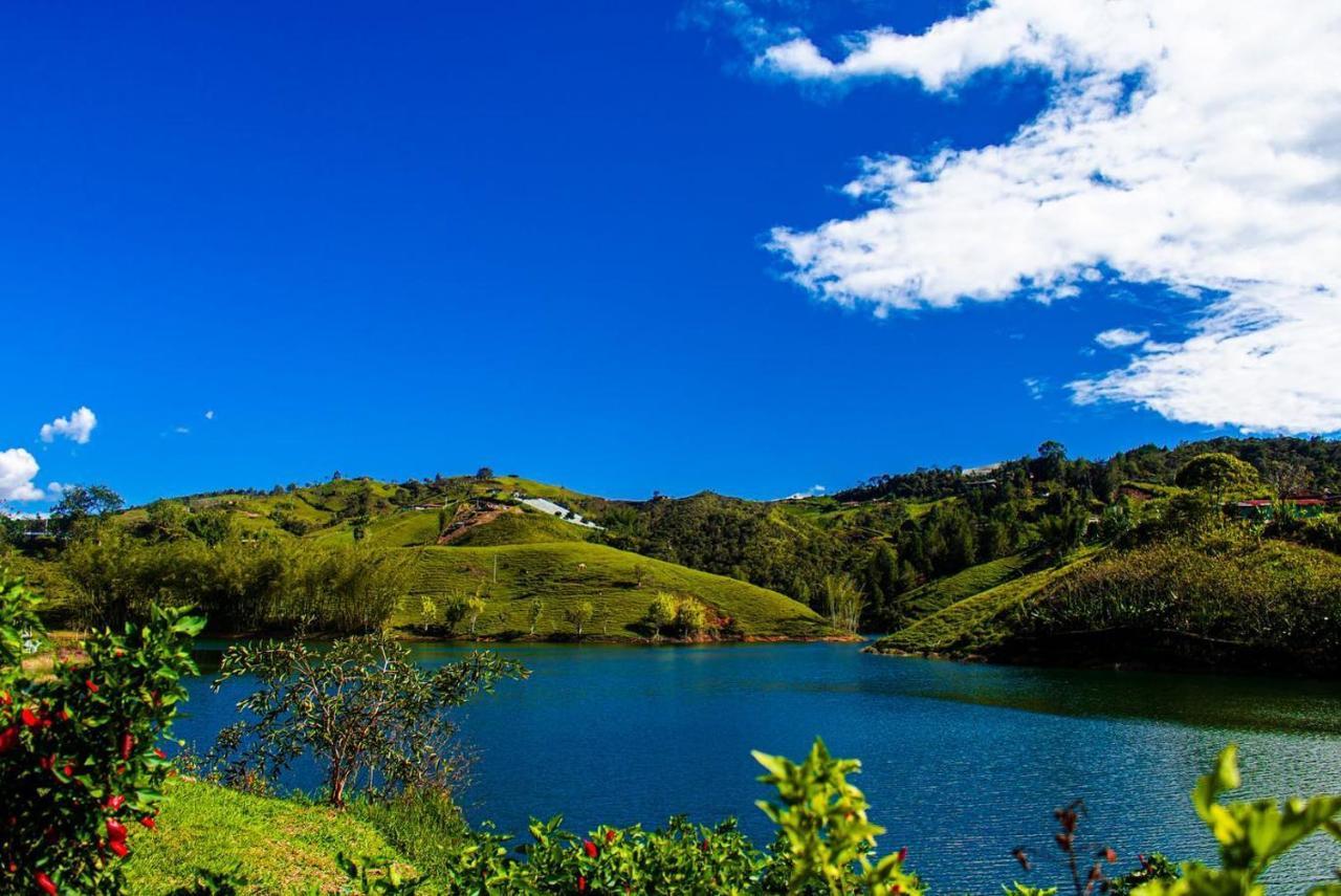 Aw Guatape Glamping Resort ภายนอก รูปภาพ
