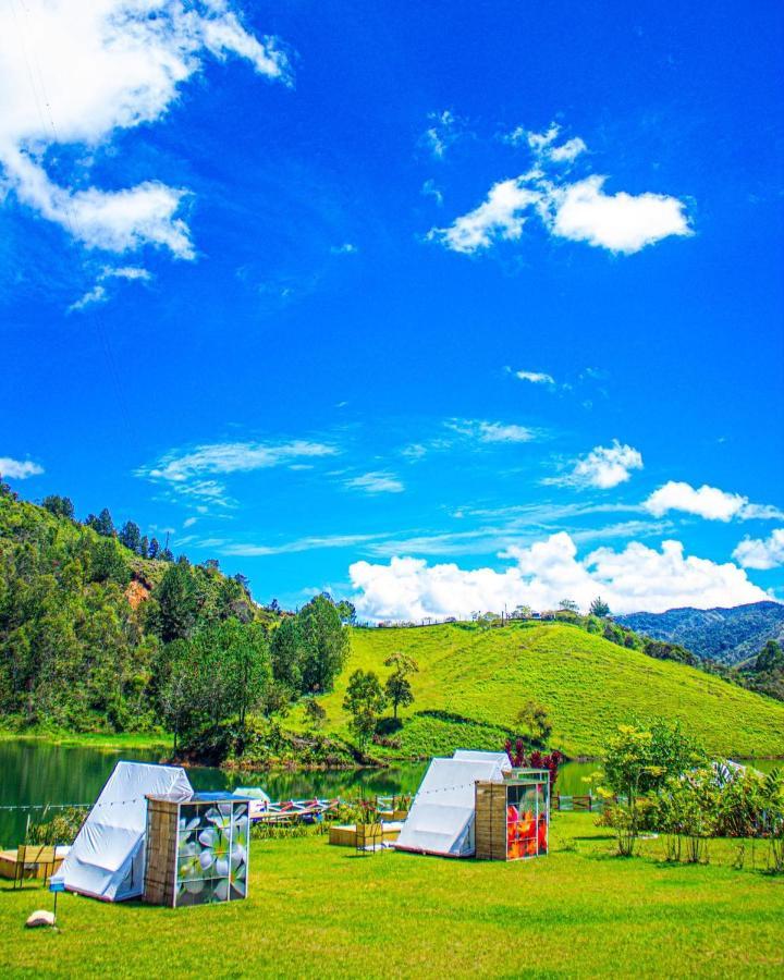Aw Guatape Glamping Resort ภายนอก รูปภาพ